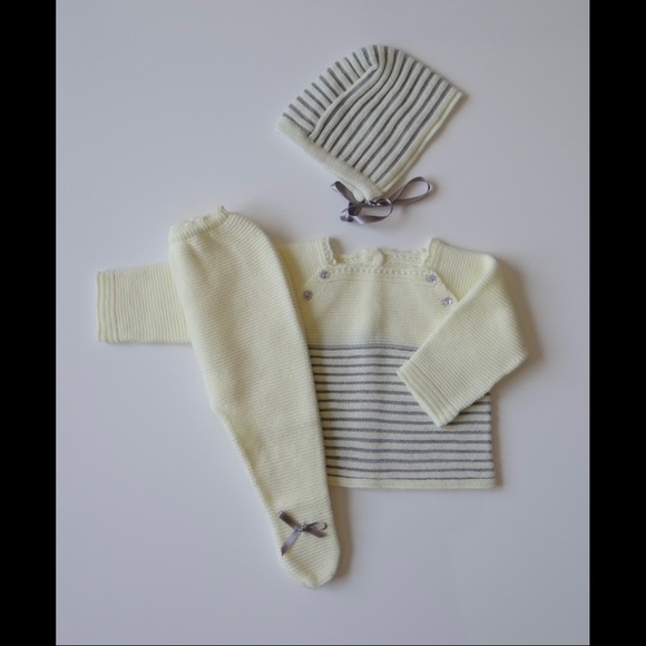 Baby Unisex knit set NEW - Picture 2 of 2
